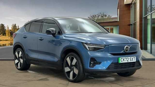 Used 2022 Volvo EC40 Pro SUV | £23,991 (Fair price) - Image 1/4