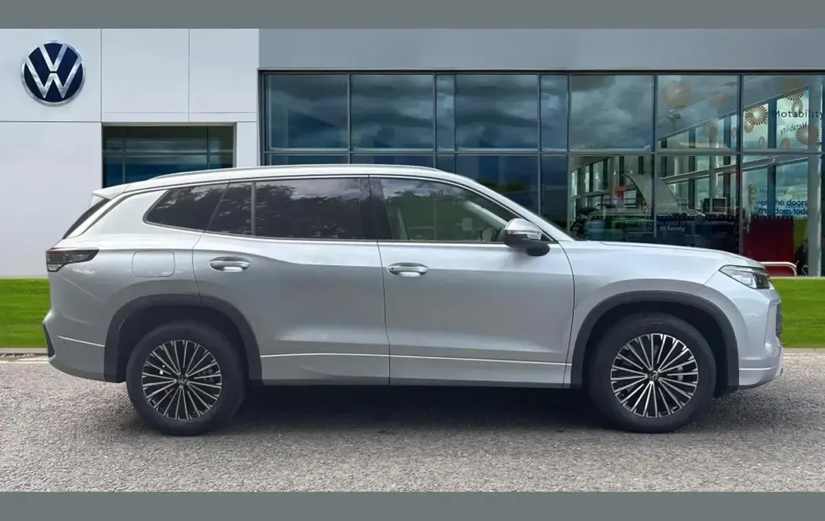 New VW Tayron Match 200 HP (147 kW) 2026 Silver SUV
