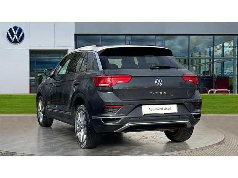 Begagnad VW T-Roc Design 115 HK (84 kW) 2019 Grå SUV