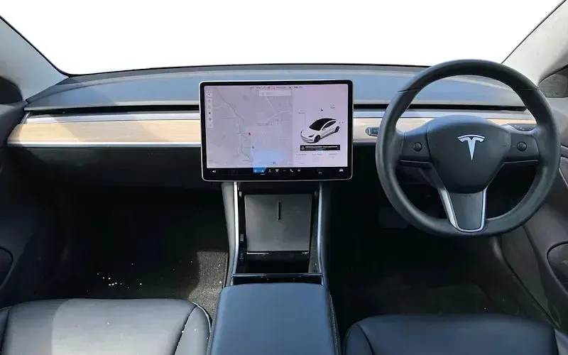 Used Tesla Model 3 Long Range AWD 258 kW (351 HP) 2023 Sedan