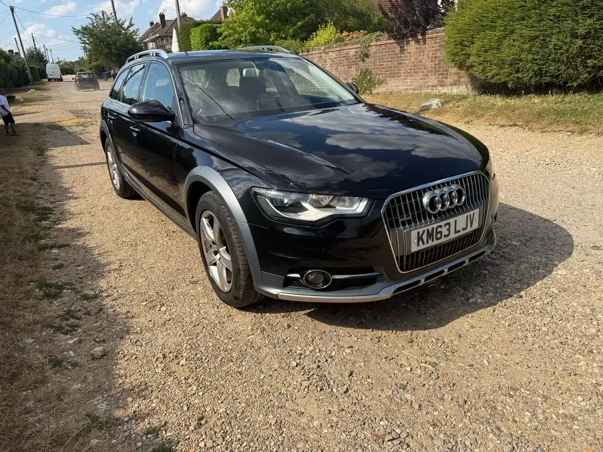 Used Audi A6 Allroad 245 HP (180 kW) 2014 Black Estate