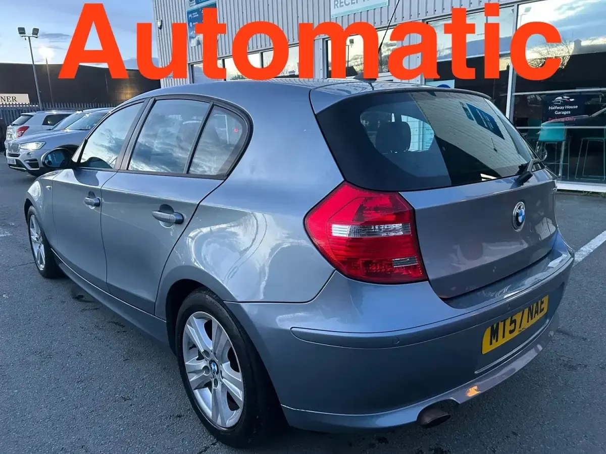 Usado BMW 118 2007 Azul Citadino