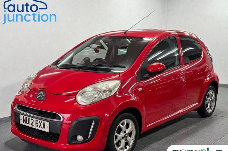 Used Citroën C1 VTR Sport 68 HP (50 kW) 2012 Red Hatchback