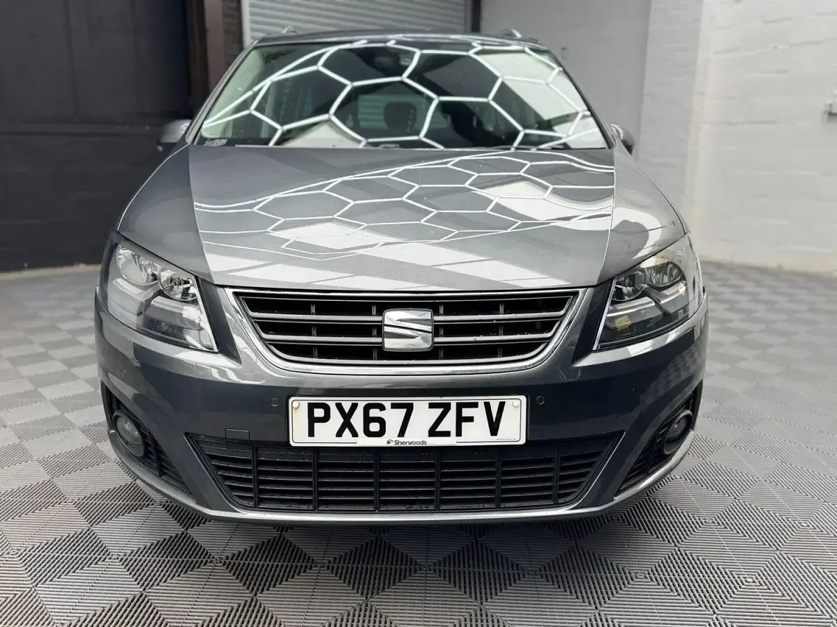 Used Seat Alhambra Ecomotive 150 HP (110 kW) 2017 Grey MPV