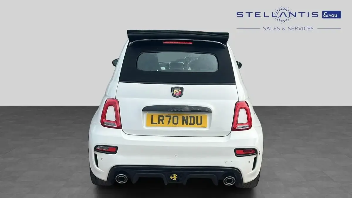 Used Abarth 595C 143 HP (105 kW) 2020 White Cabriolet