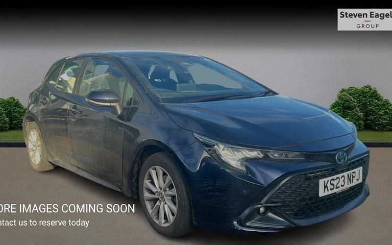 Used Toyota Corolla 140 HP (102 kW) 2026 Hatchback