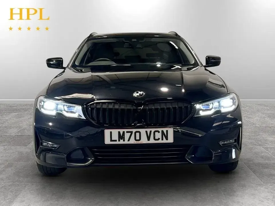 Used BMW 320 Sport Line 184 HP (135 kW) 2020 Black Estate