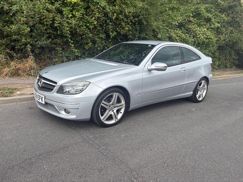 Silver Used 2008 Mercedes CLC180 Hatchback | £1,995 (Fair price) - Image 1/4