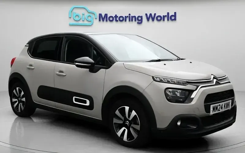 Used Citroën C3 PureTech 83 HP (61 kW) 2024 Hatchback