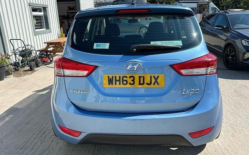 Used Hyundai ix20 Active 90 HP (66 kW) 2015 Hatchback