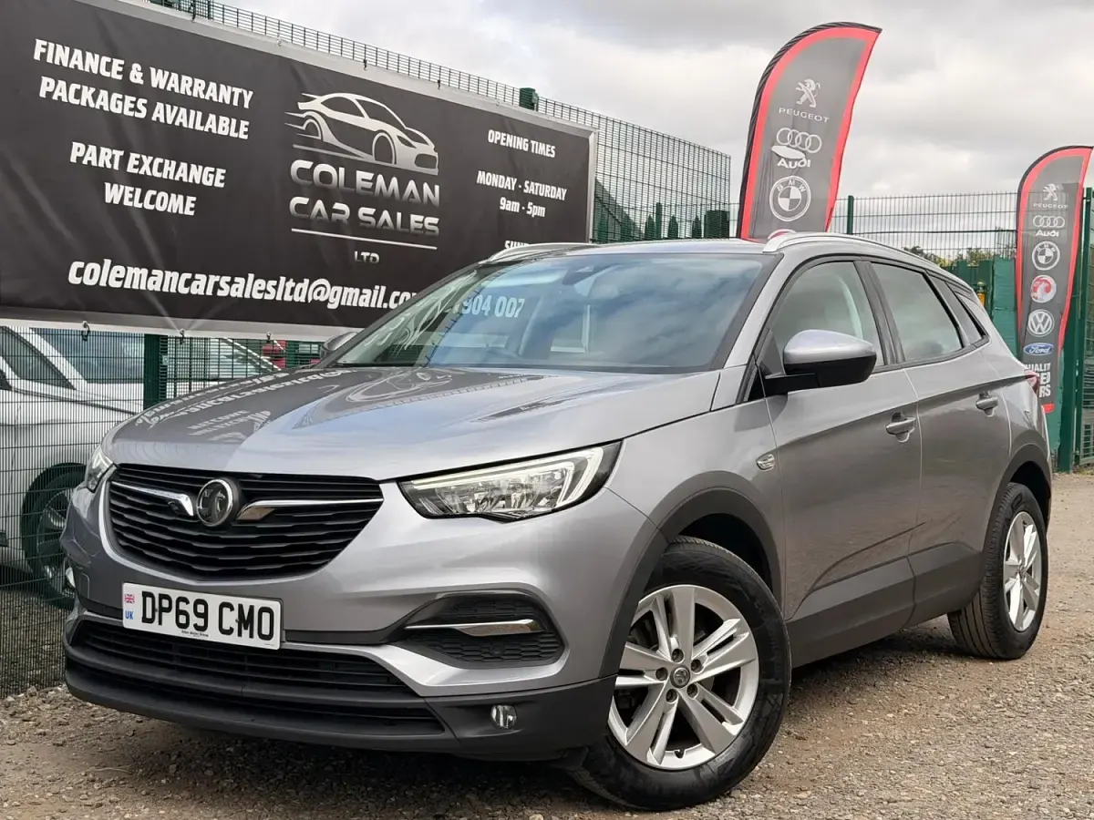 Used Vauxhall Grandland X S 130 HP (95 kW) 2020 Grey SUV
