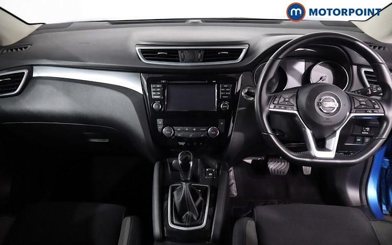Used 2018 Nissan Qashqai N-Connecta SUV | £13,999 (Fair price) - Image 1/4