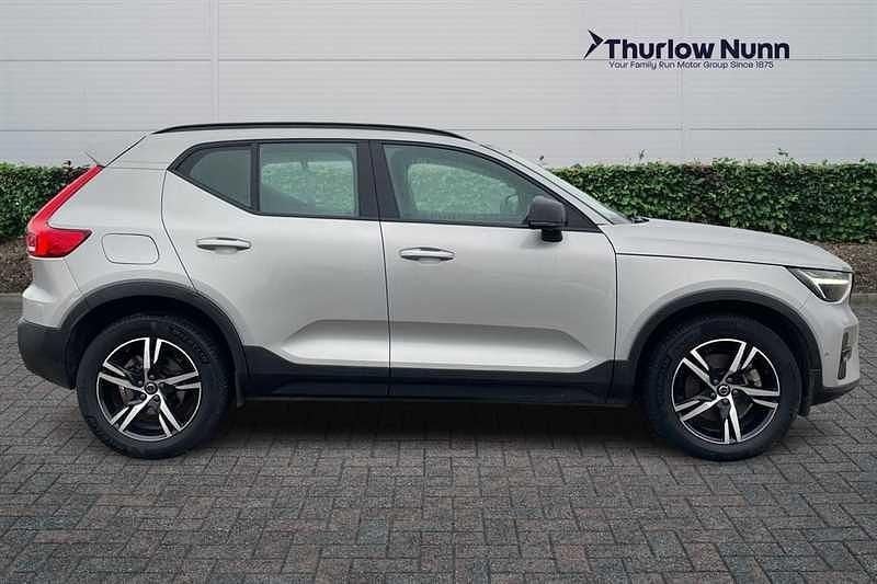 Used Volvo XC40 Plus 163 HP (119 kW) 2023 Silver SUV