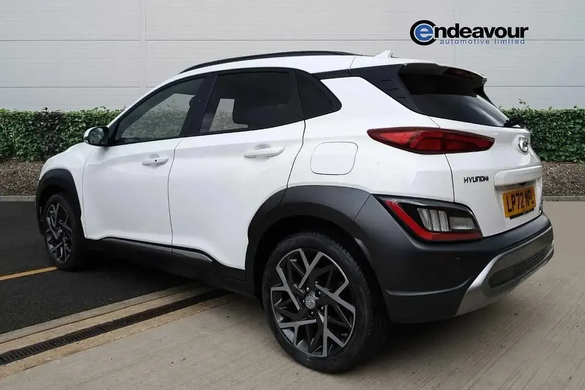Gebraucht Hyundai Kona Ultimate 141 PS (103 kW) 2023 Weiß SUV