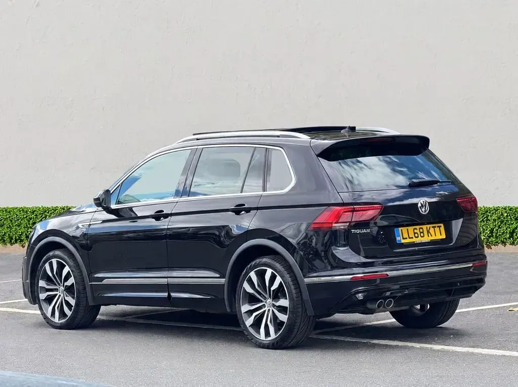Used VW Tiguan R-line 150 HP (110 kW) 2018 Black SUV