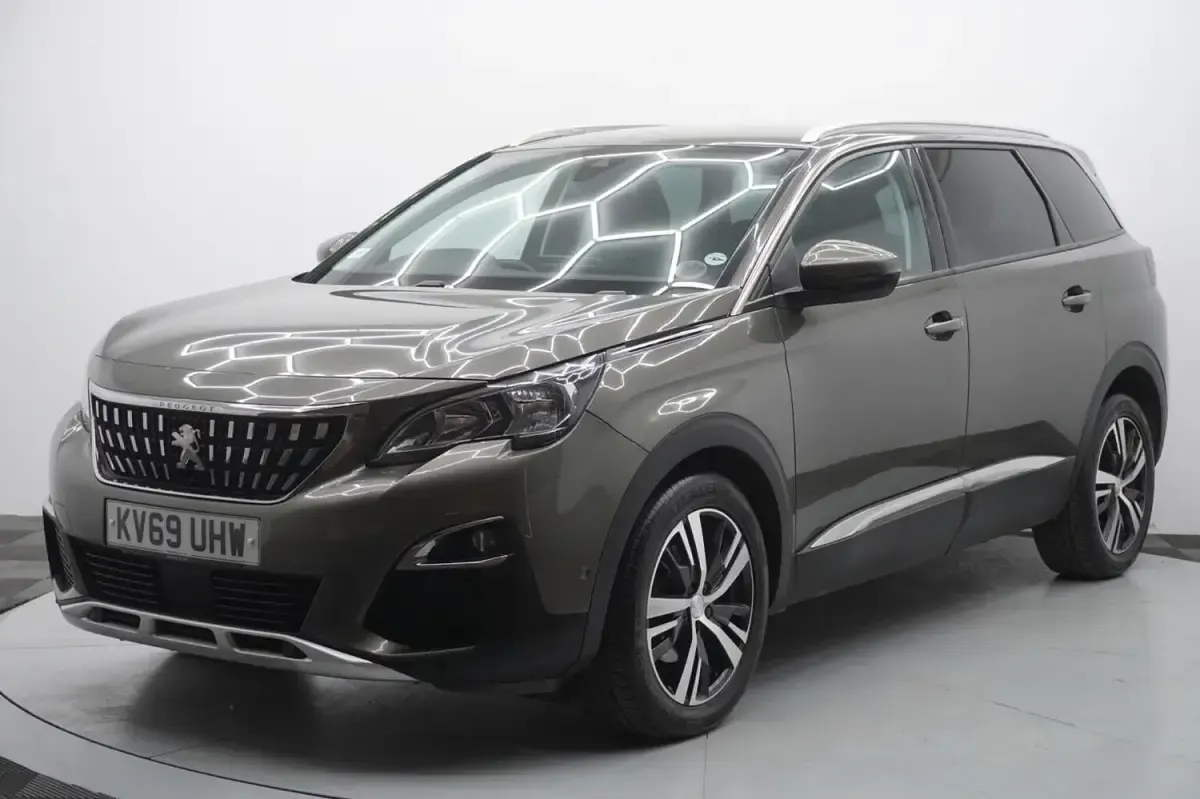 Used Peugeot 5008 Allure 130 HP (95 kW) 2020 Grey SUV