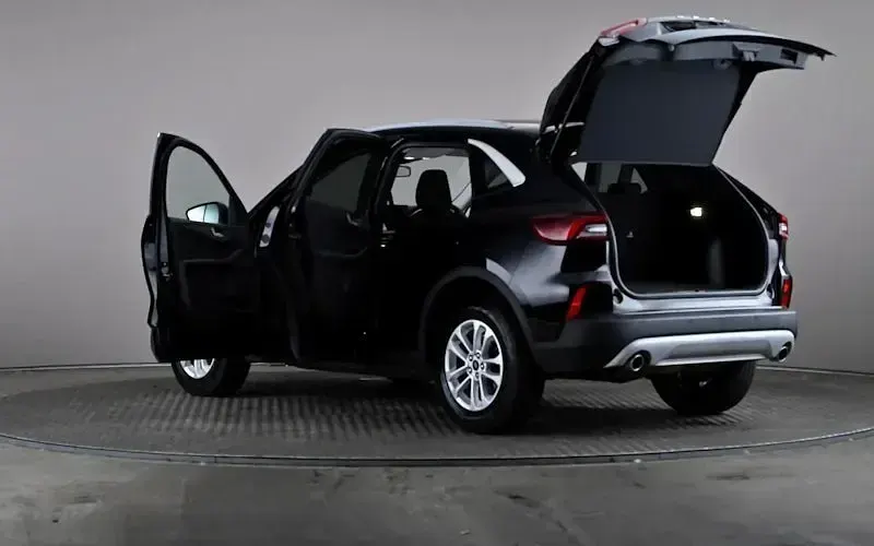 Used Ford Kuga Titanium 150 HP (110 kW) 2025 Black SUV