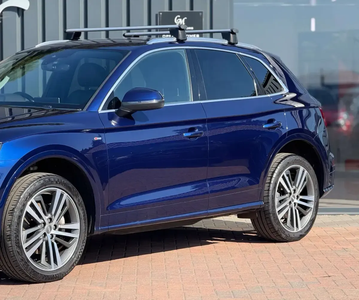 Used Audi Q5 S-Line 190 HP (139 kW) 2017 Blue SUV