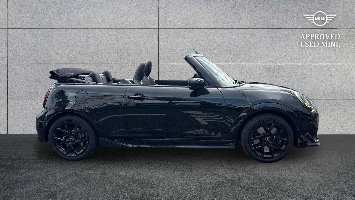 Used Mini Cooper Cabriolet 161 HP (118 kW) 2025 Black Cabriolet