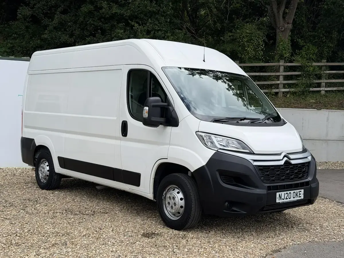 Used Citroën Relay 140 HP (102 kW) 2020 White Van