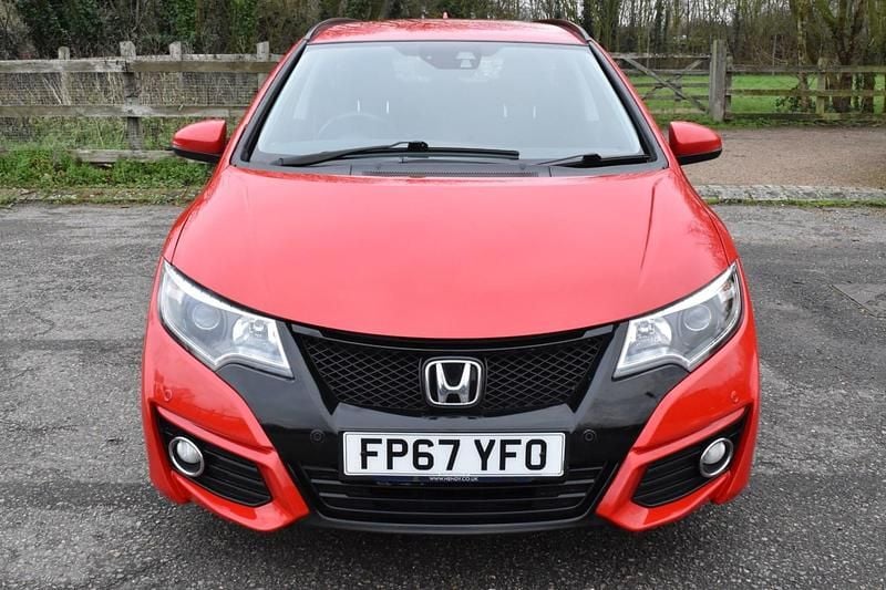 Used Honda Civic SE Plus 2017 Red Estate