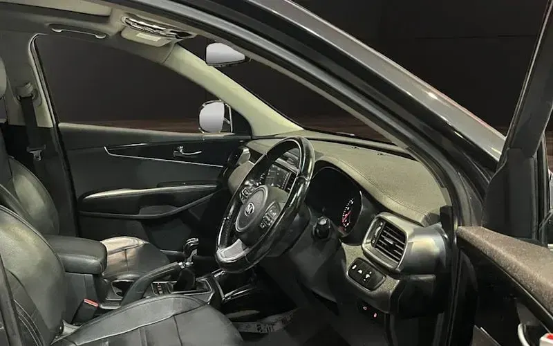 Used Kia Sorento 200 HP (147 kW) 2015 Grey SUV