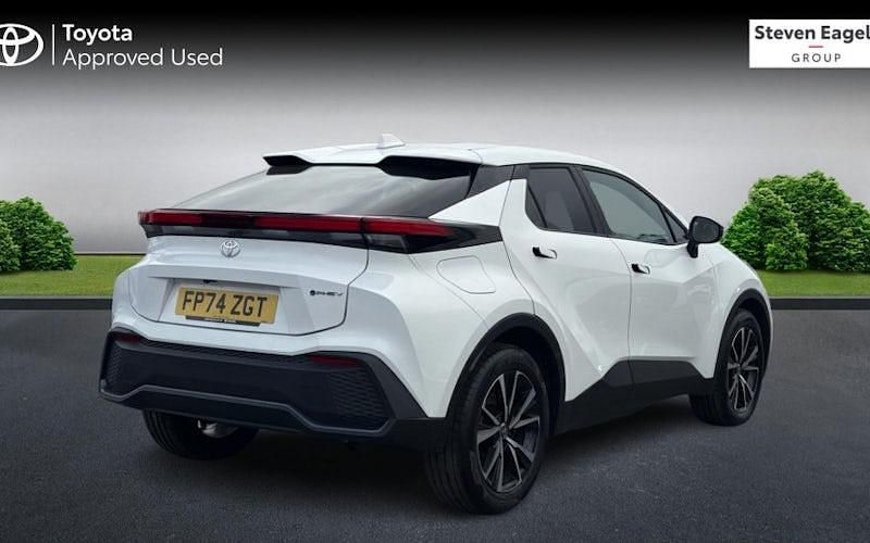 Used Toyota C-HR Design 223 HP (164 kW) 2026 SUV