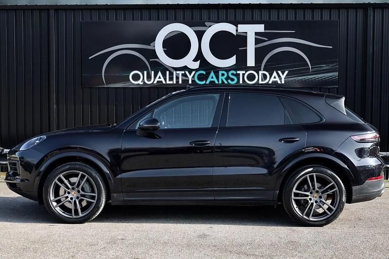 Used Porsche Cayenne S 434 HP (319 kW) 2018 Black SUV