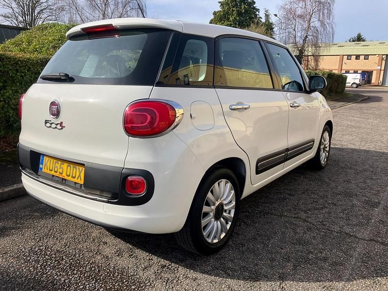 Used Fiat 500L Pop Star 95 HP (69 kW) 2015 White MPV