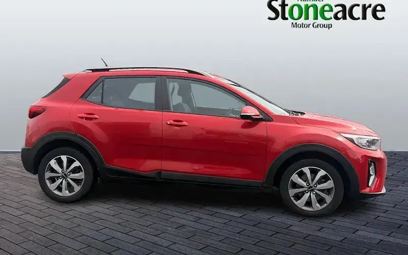 Used Kia Stonic 101 HP (74 kW) 2023 Red SUV