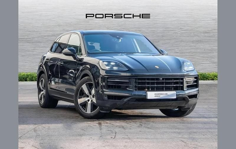 Used Porsche Cayenne 464 HP (341 kW) 2024 Black SUV