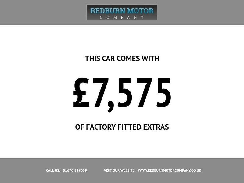 Silver Used 2018 Volvo V40 R-Design Pro Hatchback | £12,995 (Fair price) - Image 1/2