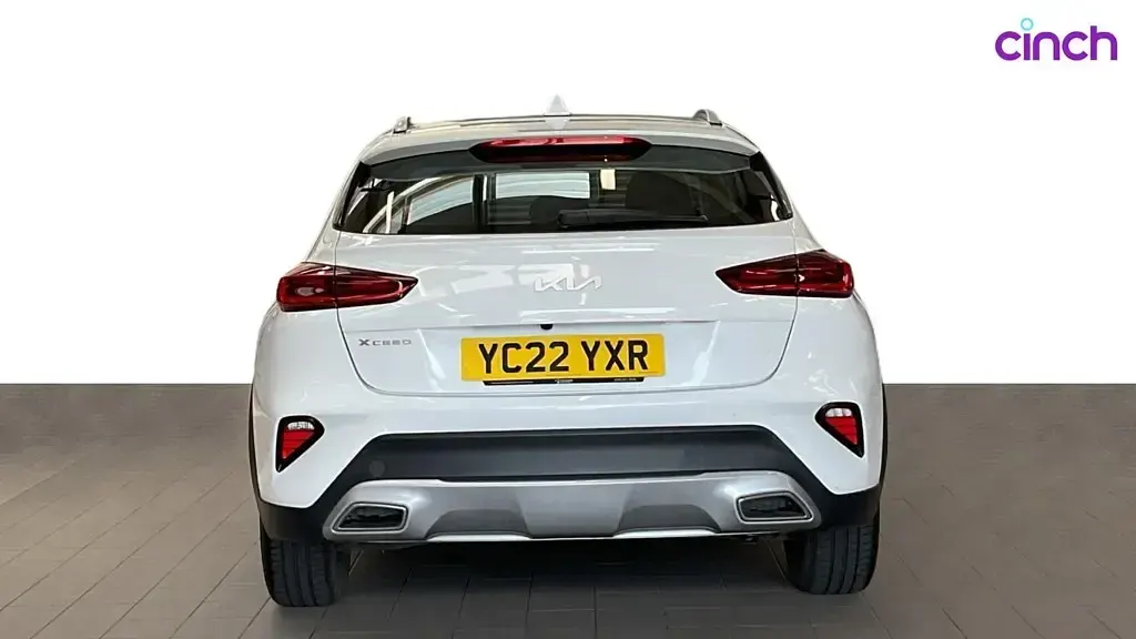 Used Kia XCeed 2022 White SUV
