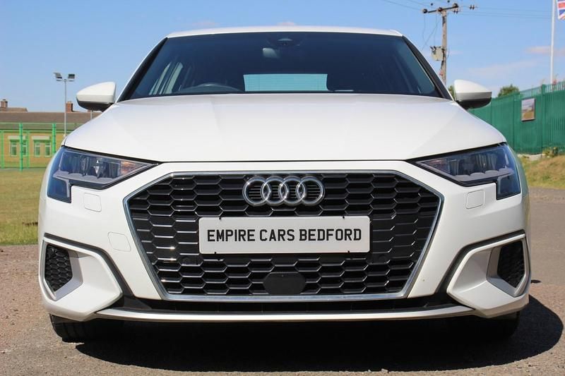 Used Audi A3 Sport 110 HP (80 kW) 2021 White Hatchback