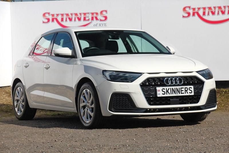 Used Audi A1 Sportback Sport 150 HP (110 kW) 2020 White Hatchback