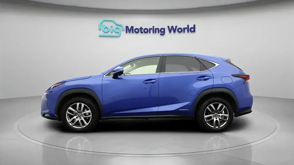 Used Lexus NX300h 197 HP (144 kW) 2020 Blue SUV