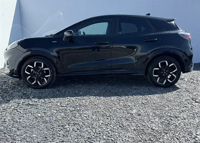 Second-hand Ford Puma ST-Line X 125 CP (91 kW) 2023 Negru SUV