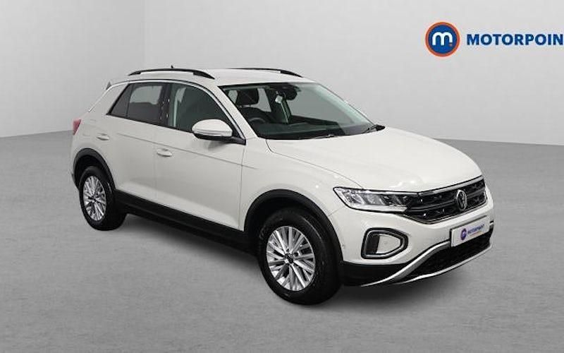 Used 2025 VW T-Roc Life SUV | £20,399 (Good price) - Image 1/4