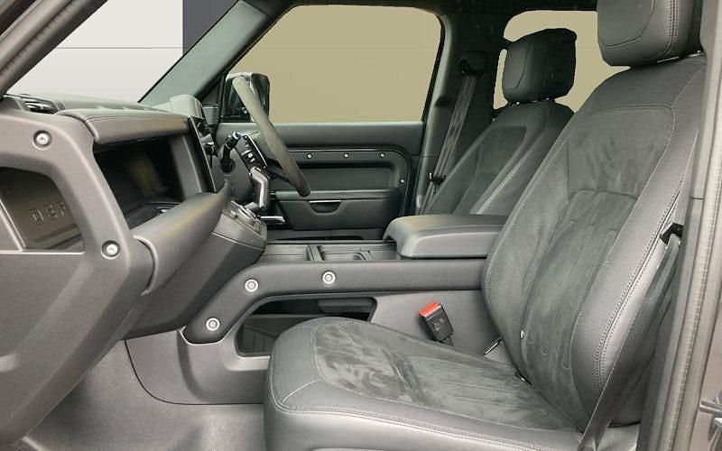 Used Land Rover Defender Carpathian Edition 525 HP (386 kW) 2024 SUV