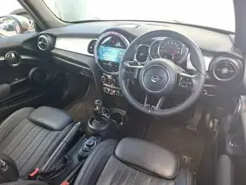 Used Mini Cooper S Exclusive 178 HP (130 kW) 2022 Red Hatchback