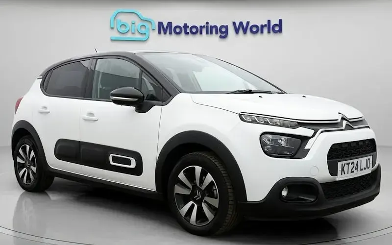 Used Citroën C3 PureTech 83 HP (61 kW) 2024 Hatchback