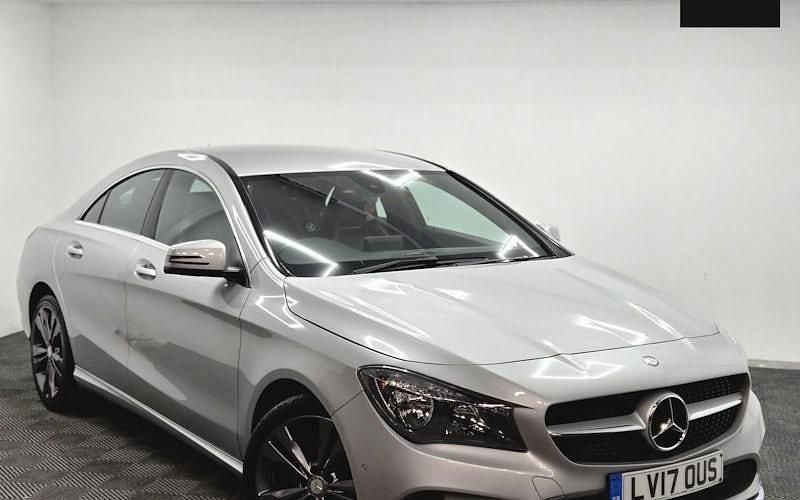 Used Mercedes CLA220 177 HP (130 kW) 2016 Sedan