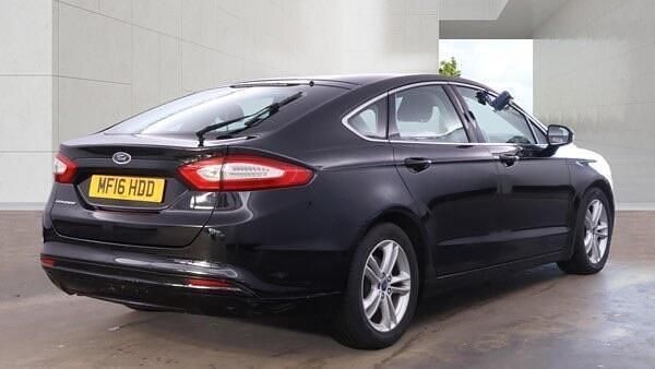 Used Ford Mondeo Titanium 180 HP (132 kW) 2016 Black Hatchback