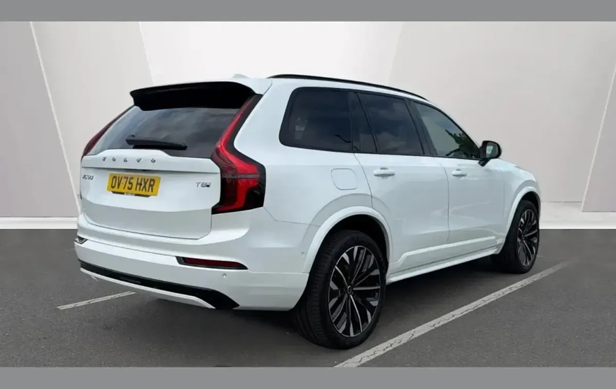 Used Volvo XC90 Plus 455 HP (334 kW) 2025 White SUV