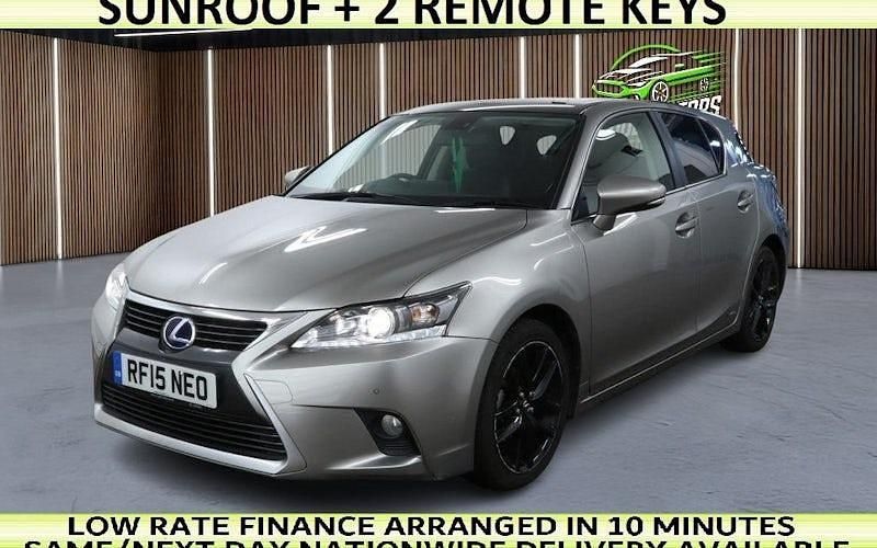 Used Lexus CT200h 136 HP (100 kW) 2015 Grey/black Hatchback