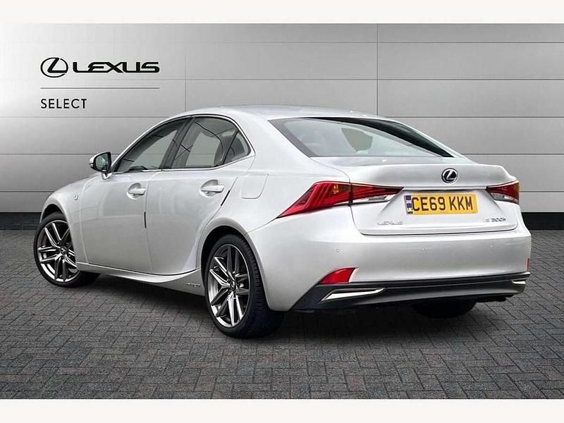 Used Lexus IS300h Sport Line 223 HP (164 kW) 2019 Silver Sedan