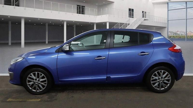 Used Renault Mégane III 2014 Blue Hatchback