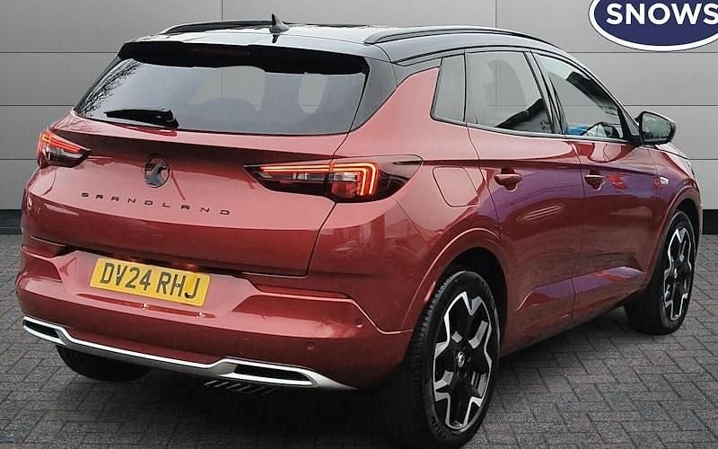 Used Vauxhall Grandland X Ultimate 131 HP (96 kW) 2024 Red SUV