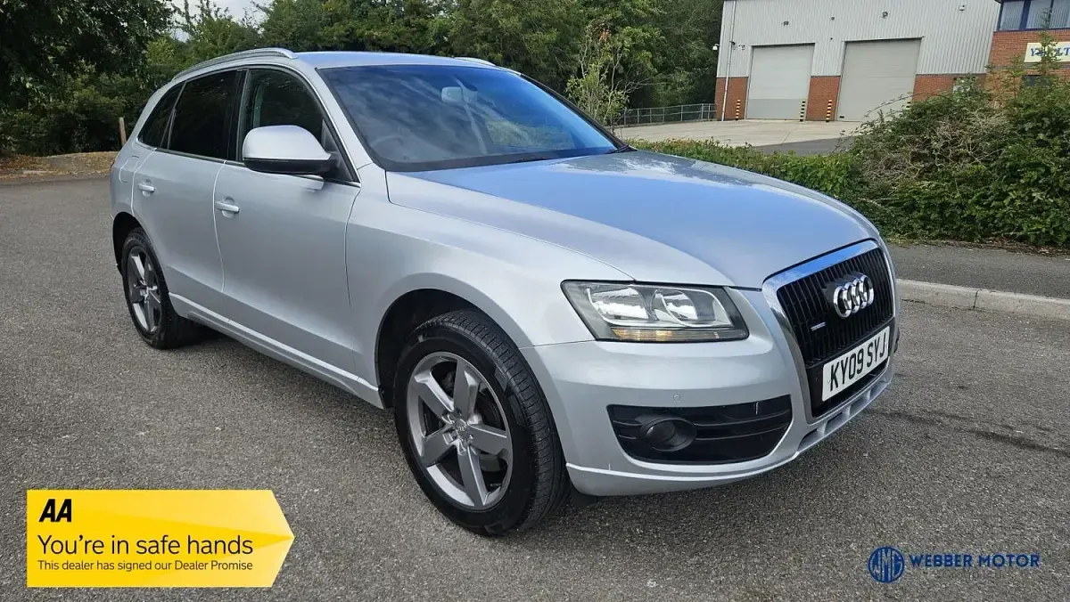 Used Audi Q5 Comfort 237 HP (174 kW) 2009 Silver SUV