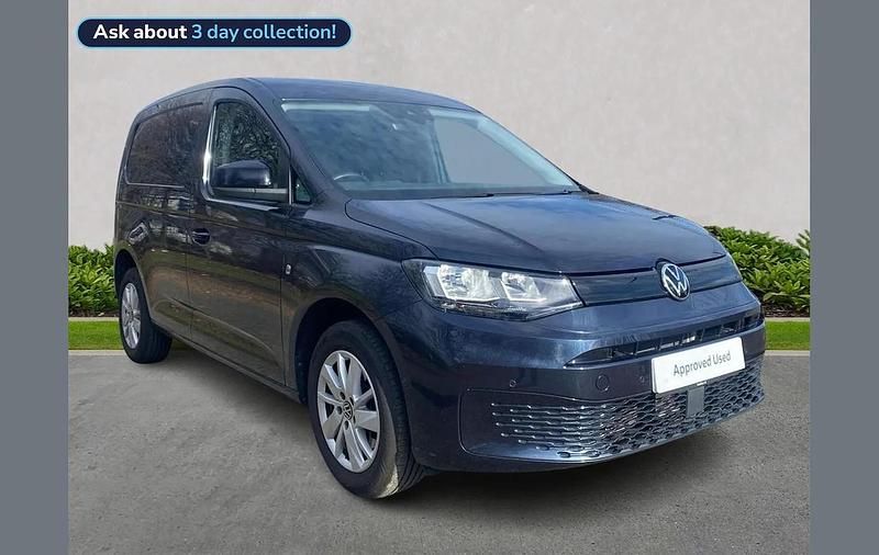 Used VW Caddy Pro 114 HP (83 kW) 2025 Blue MPV